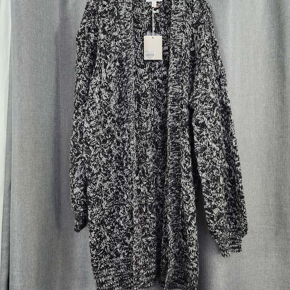 NWT LC Lauren Conrad Monochrome Knit Sweater